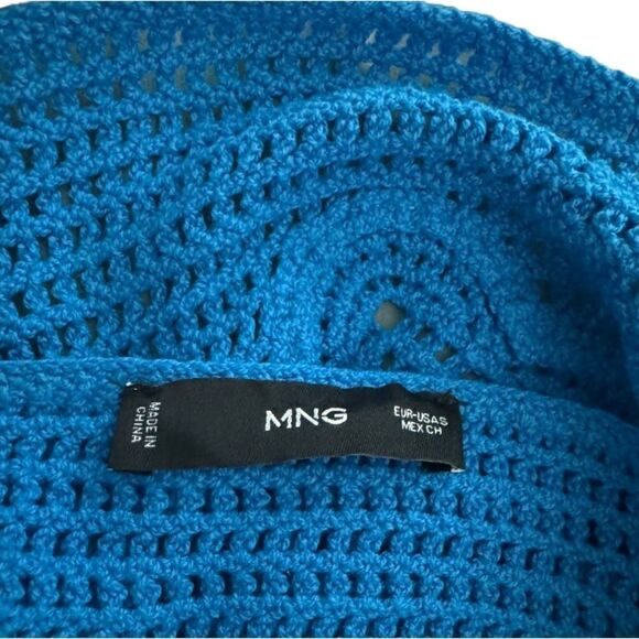 Mango Blue Crochet Halter Crop Top Size S Boho Knit Festival Tank - Picture 4 of 4